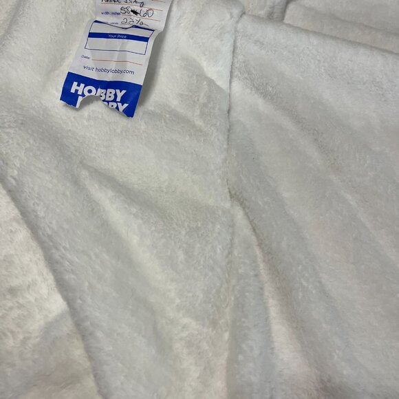 Fleece Fabric Assorted Pattern & Colors - Lot #4 - 4 Pieces - Picture 5 of 5